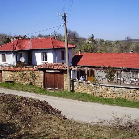 Pensión Bratya Ilievi
